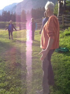 Pan Gu Shen Gong practice outdoors